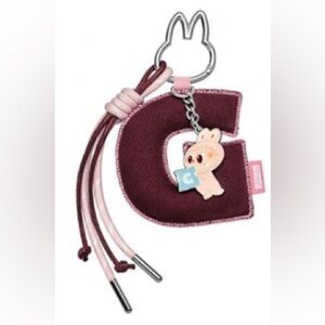 Labubu letter pendant G